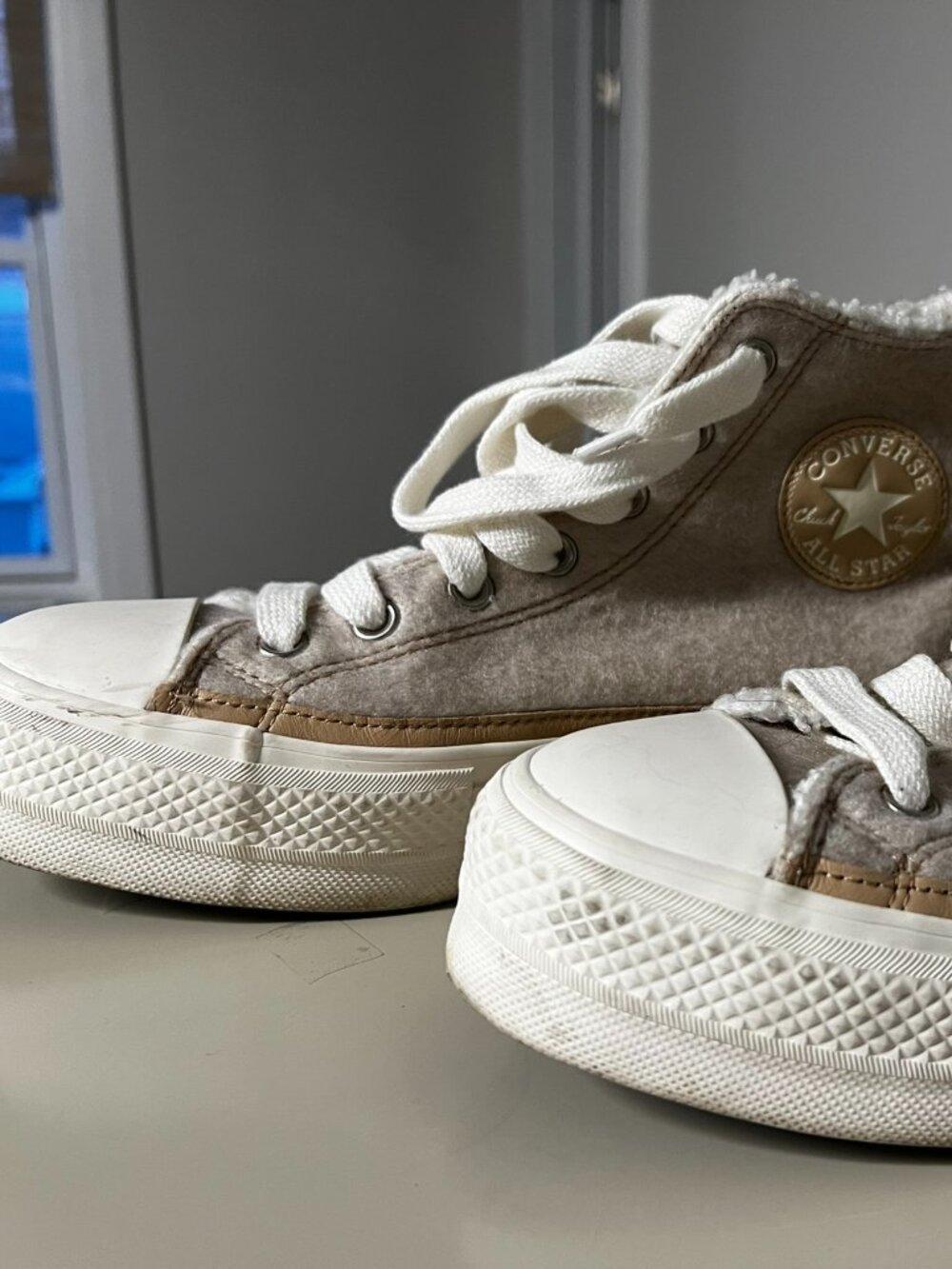 Women's Fleece Lined Converse Sneakers
